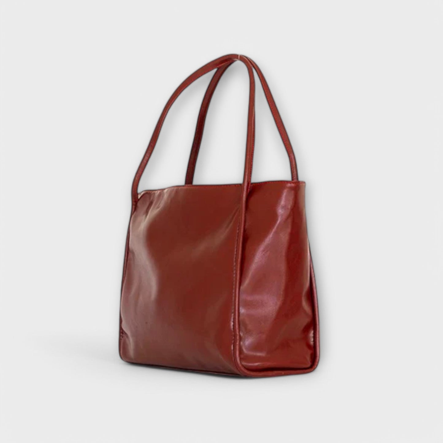Astrid | Women’s Classic Black Leather Everyday Carry Handbag Style