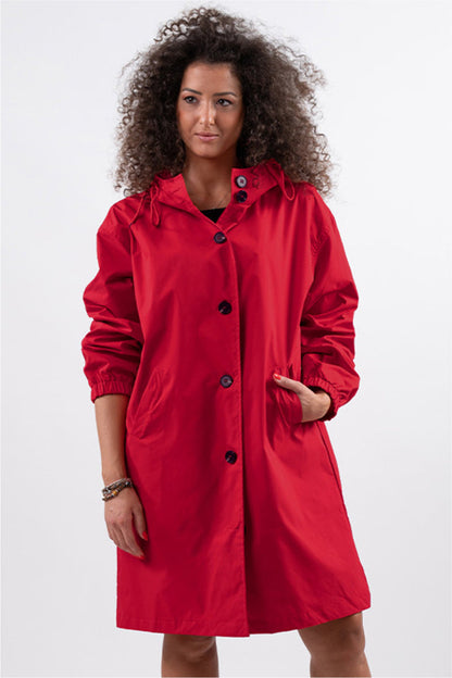 Astrid | Oversized Water-Resistant Windbreaker in Vibrant Red