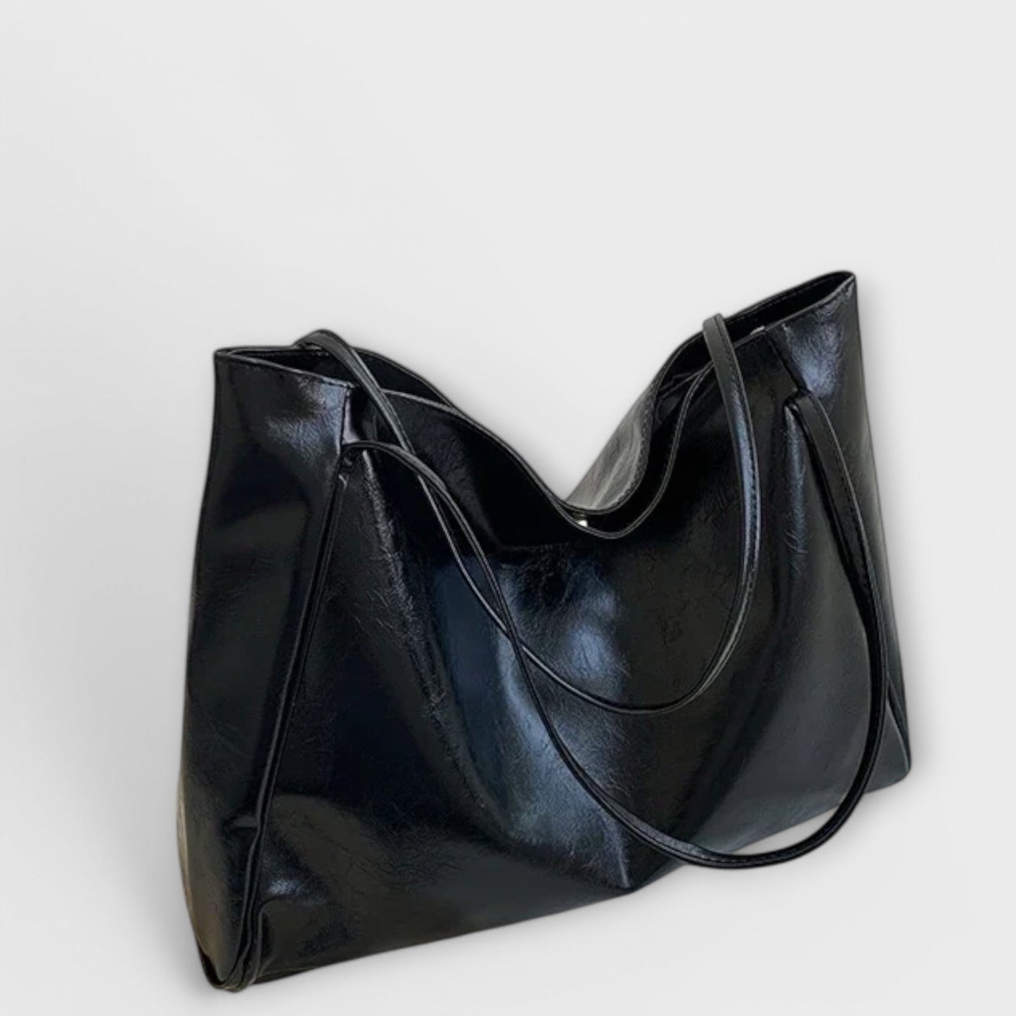 Astrid | Women’s Classic Black Leather Everyday Carry Handbag Style